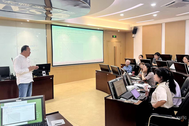 数智领航！会计与金融学院举办人...